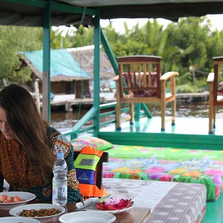 Hotel Orangutan Kelotok Houseboat For 6 Person Pangkalanbuun Exterior foto